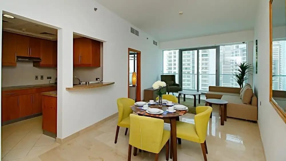 R&H Trident Grand Residences - photo 17