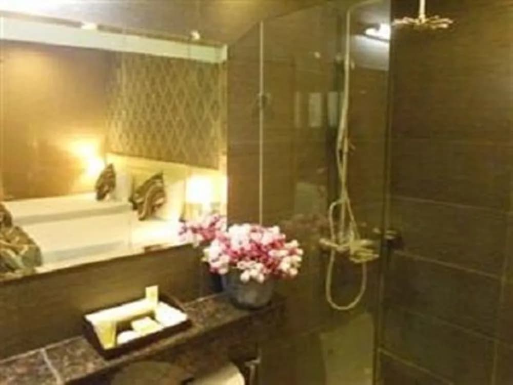 Venus Hotel - photo 12