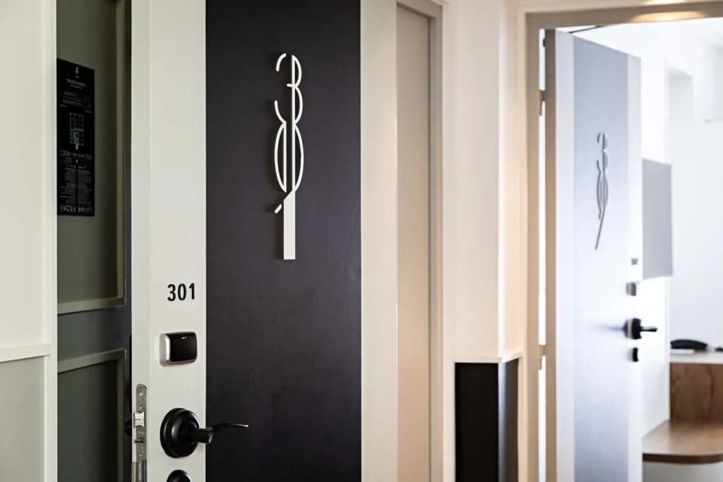 Best Western Premier The Blake Paris Gare Saint Lazare - photo 30