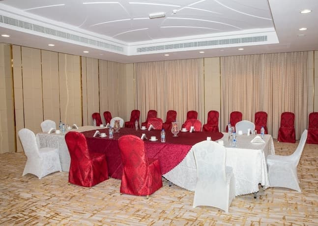 Sama Muscat Hotel - photo 28