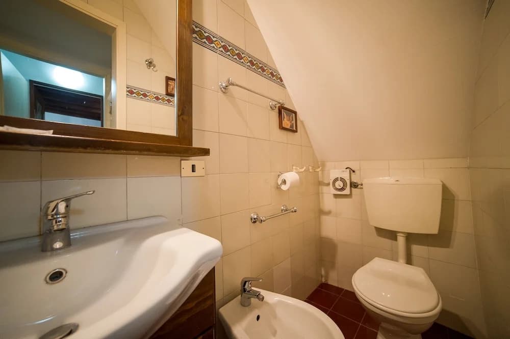 HbHall - Navigli 2 Apartment - photo 7