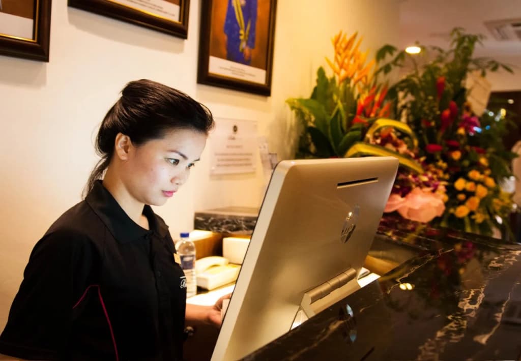 Belllo Hotel JB Central - photo 19