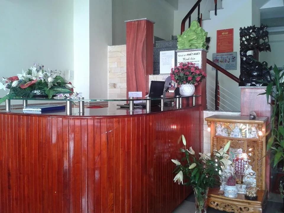 Nhat Nhat Hotel - photo 1