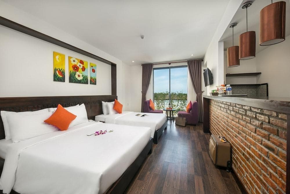 Emily Hotel & Apartments - photo 4