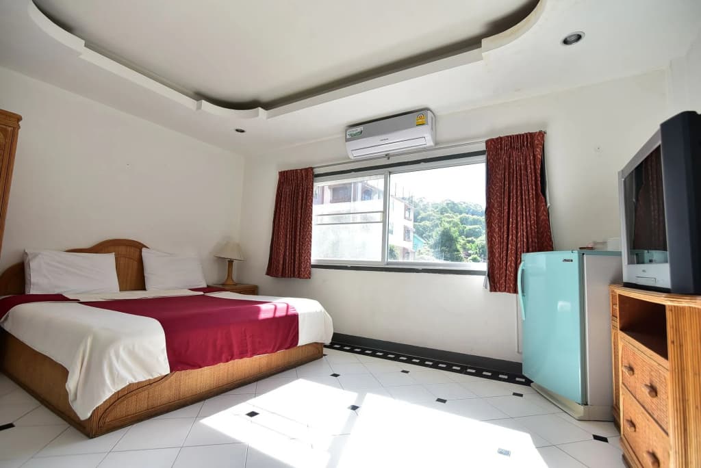 Enjoy Andre Restaurant & Room - photo 2