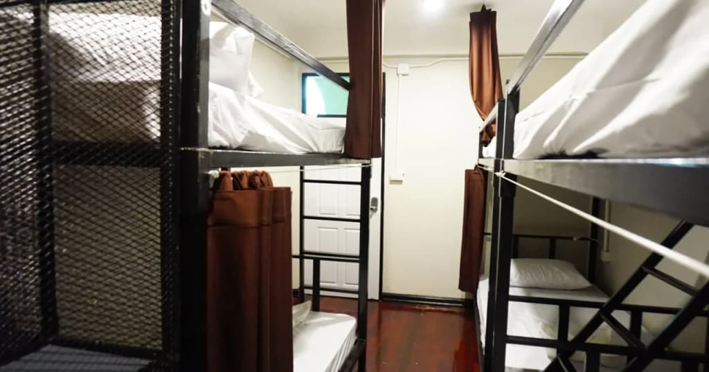 Bed District - photo 3