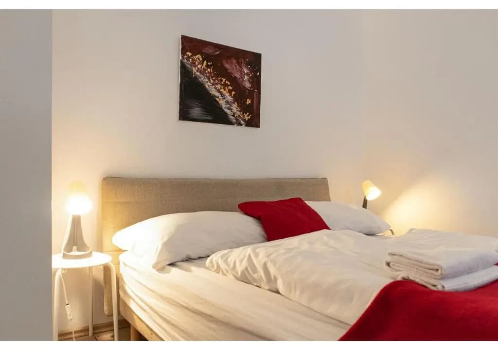 Sleek Studio Apt - Suitable for Longstays - photo 5