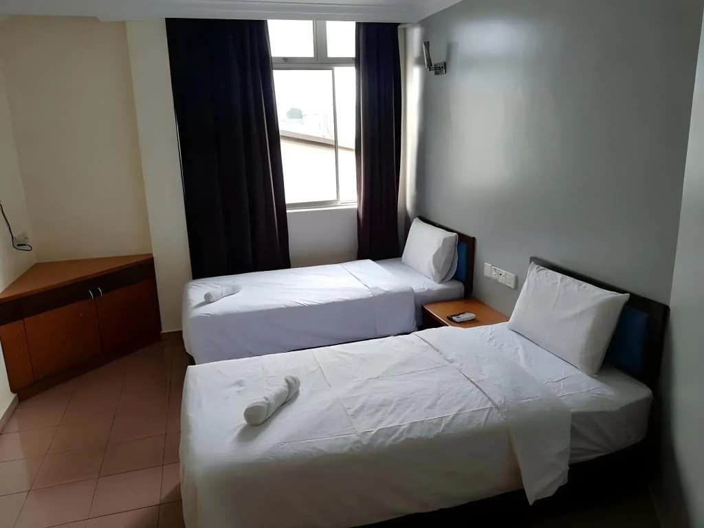 Lee Hotel - photo 3