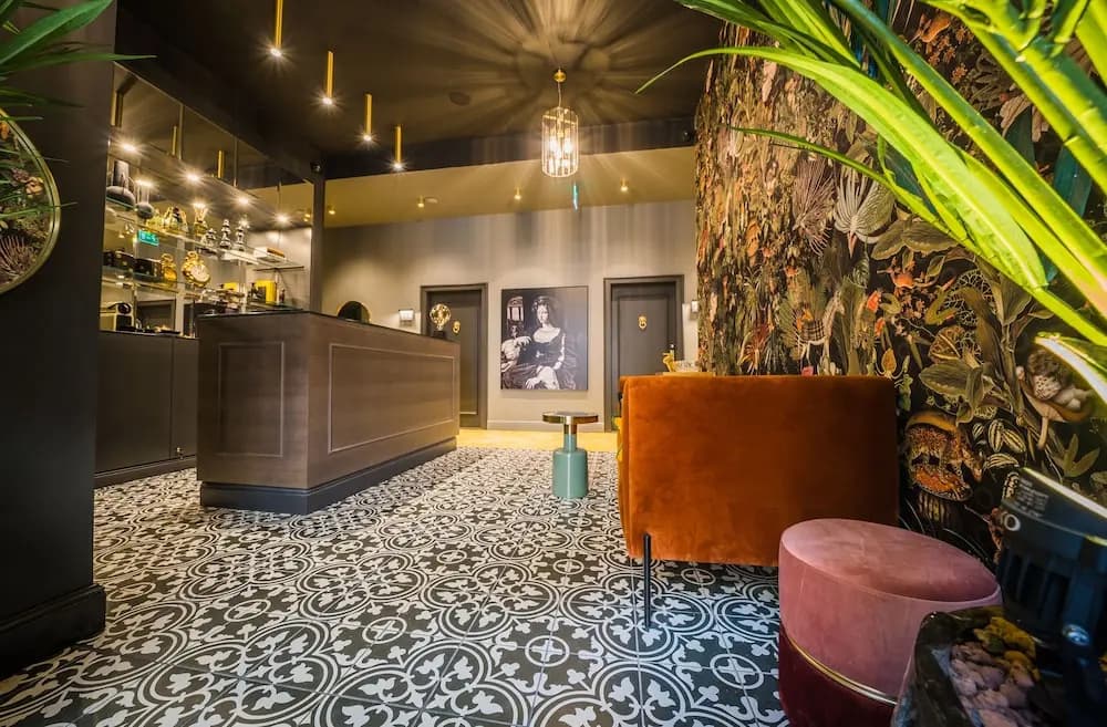 Leo Panzio Hotel - photo 1