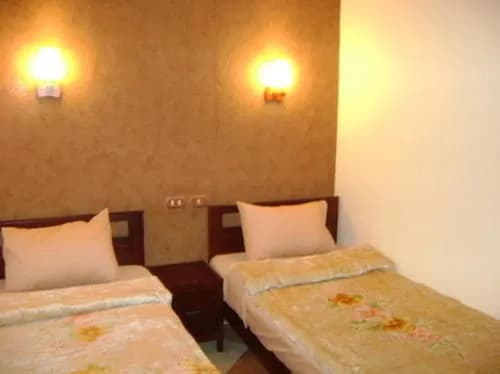 Rotana Palace Hostel - photo 6