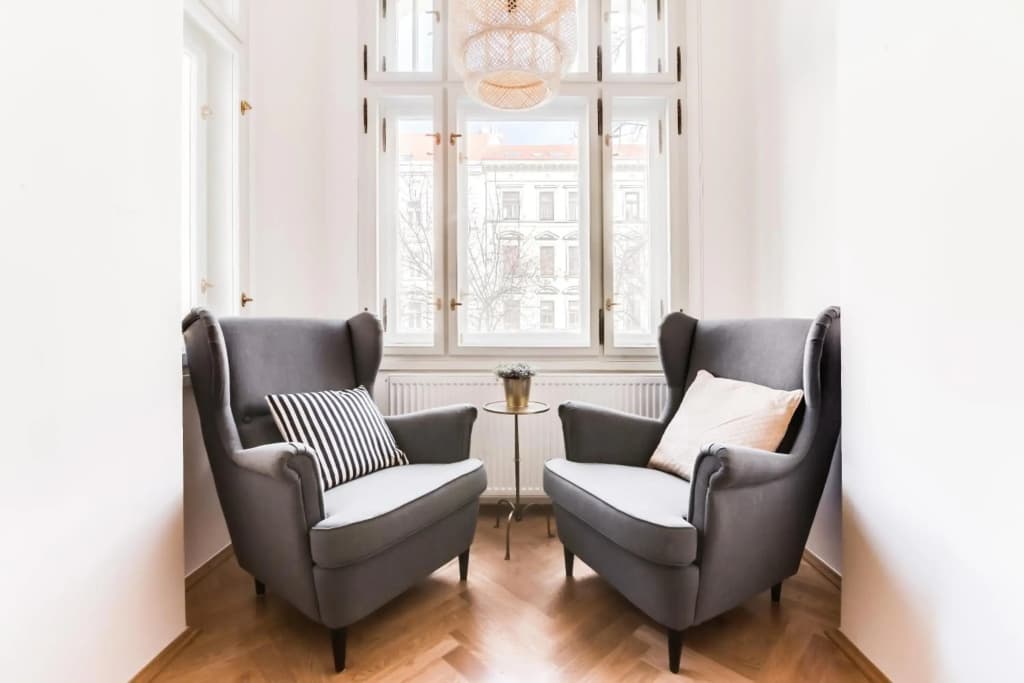 Trendy Local Apartment - photo 5