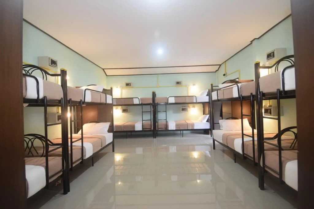 Lanta Long Beach Hostel - photo 2
