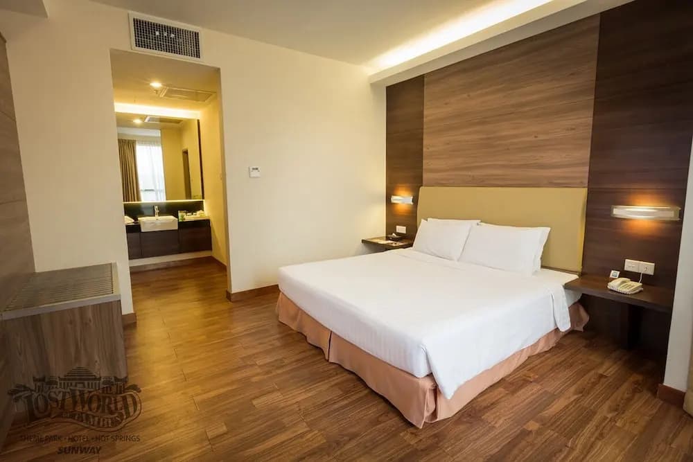 Airport Guesthouse - photo 5