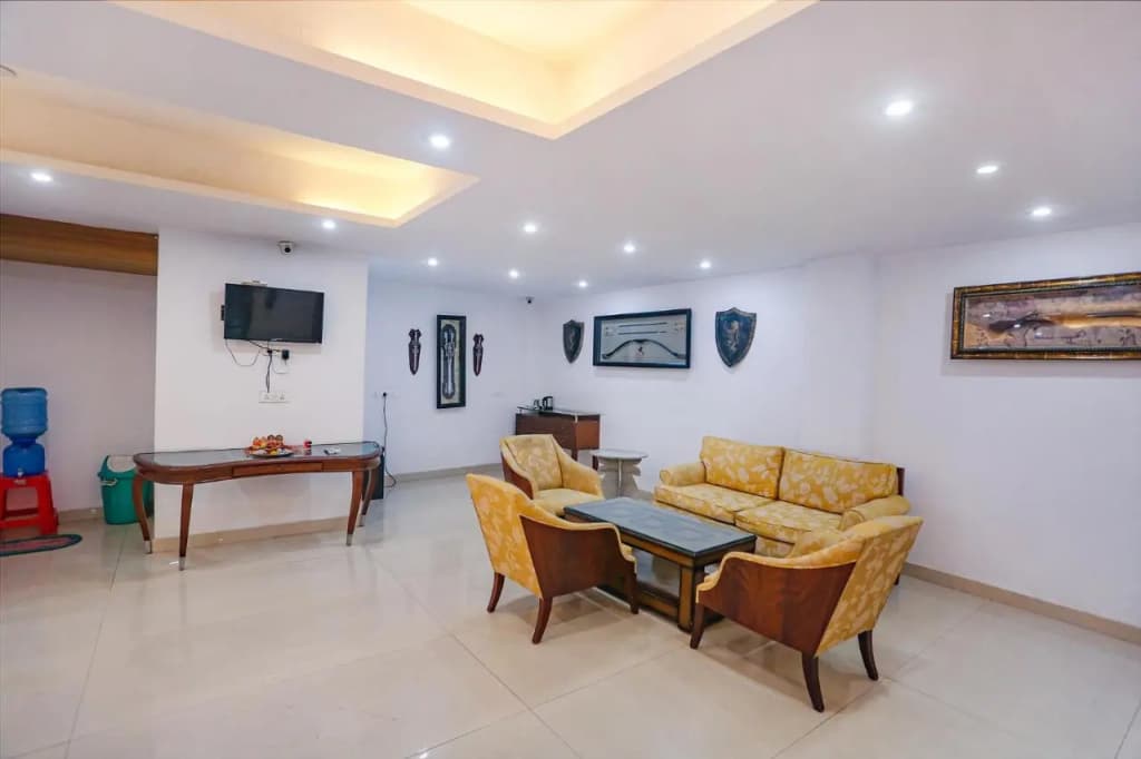 FabExpress Taj Home Stay - photo 23