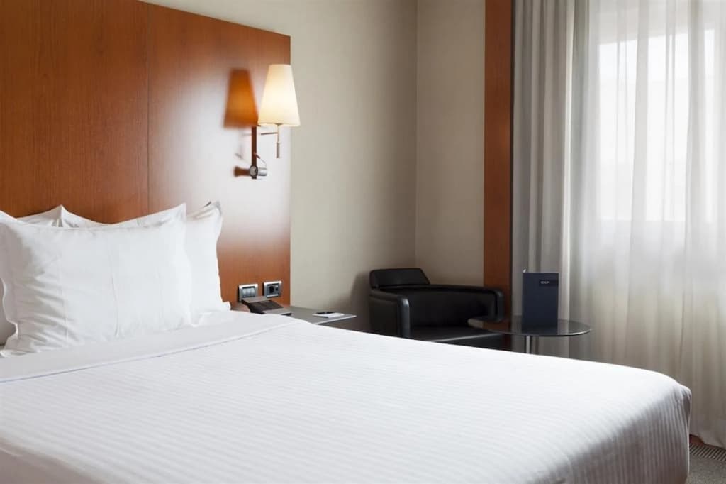 AC Hotel Aravaca - photo 4
