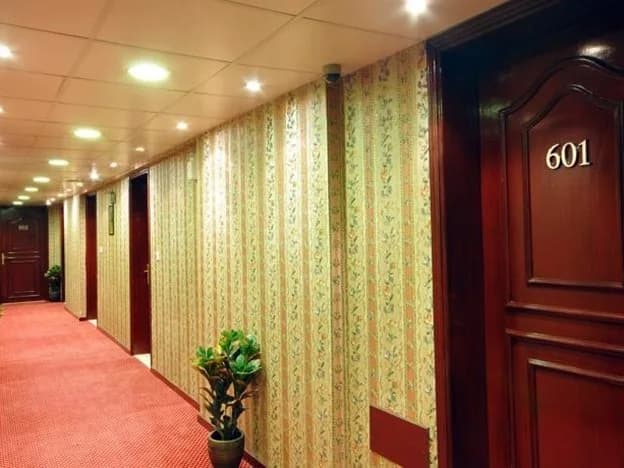 Hotel Crystal Palace - photo 10