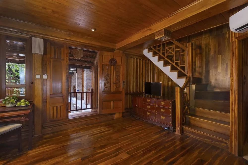 Old Town Resort - photo 2