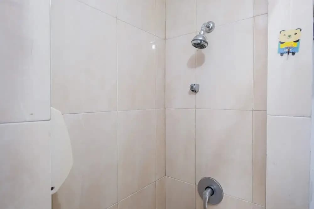 Relaxing Studio Apartment Mangga Dua Residence Near Itc Mall - photo 5