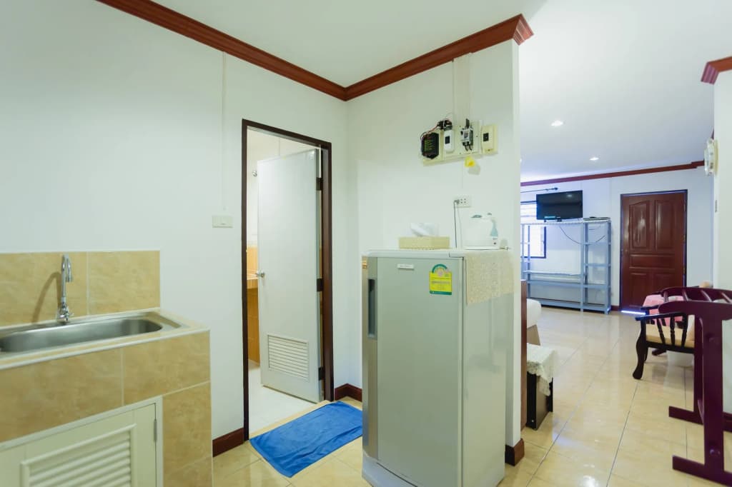 Rabbit Mansion Patong Hotel - photo 35