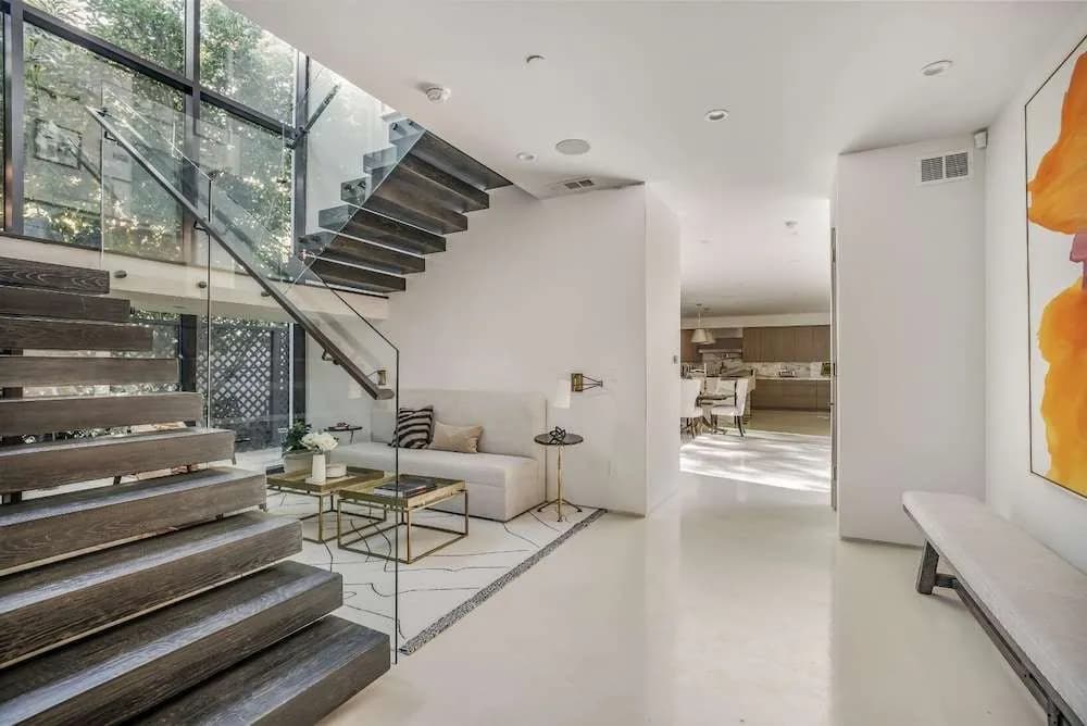 Laurel Canyon - Architectural Modern Estate With Pool & Landscaped Garden - photo 11