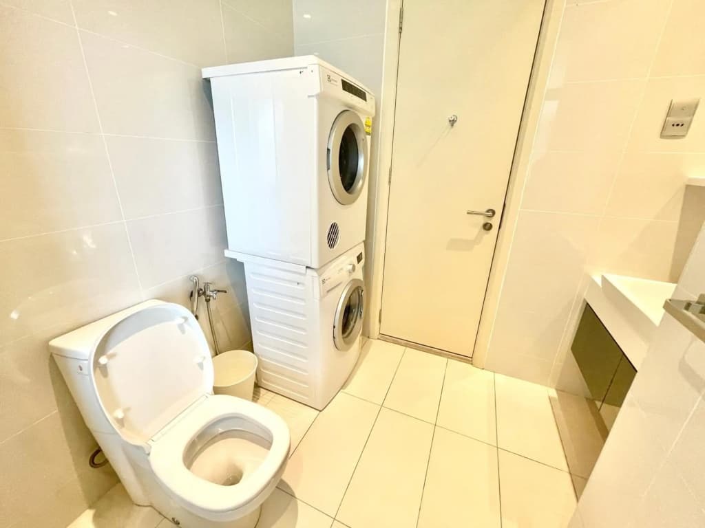 KLCC Luxury Condo Damai 88 Near Gleneagles Hospital - photo 9