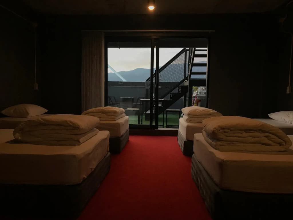 248 Street Hostel - photo 7