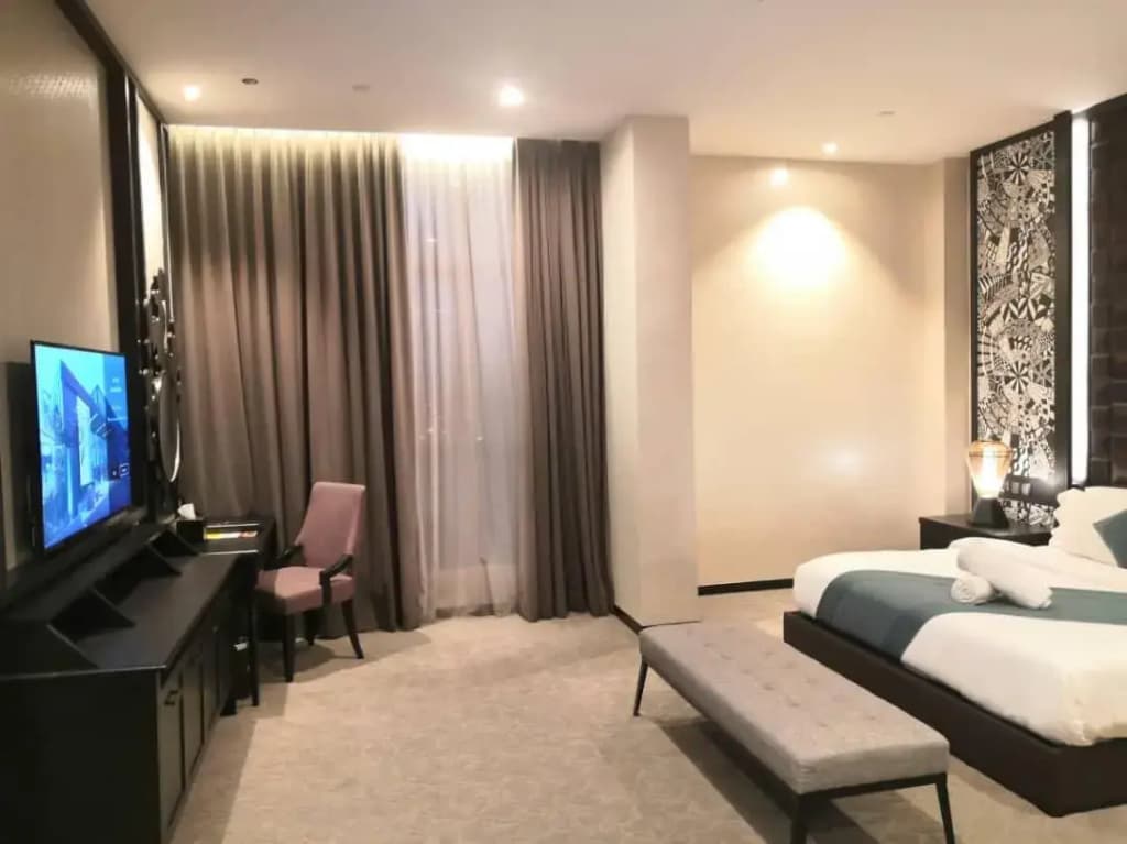 Vangohh Eminent Hotel & Spa - photo 37