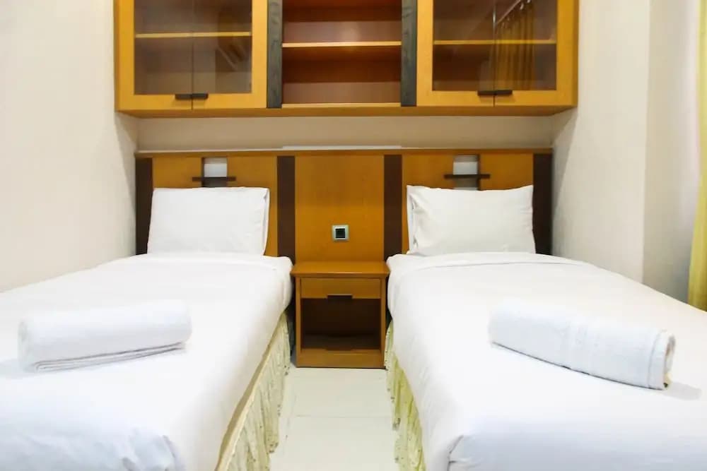 2BR Family Sudirman Condominium Apartment near Plaza Semanggi - photo 2