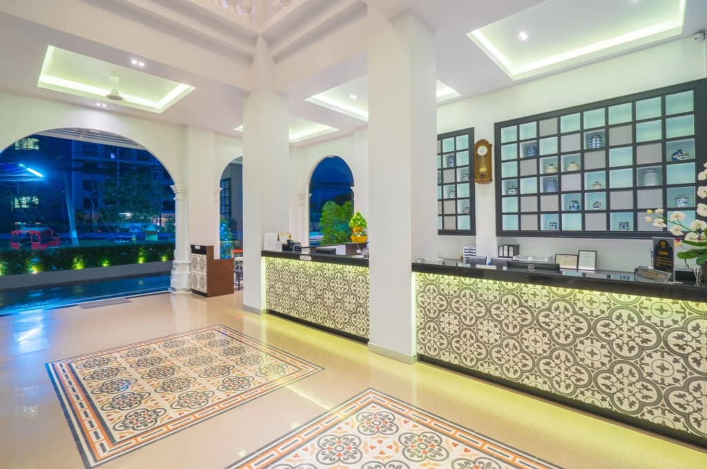 Vapa Hotel - photo 2