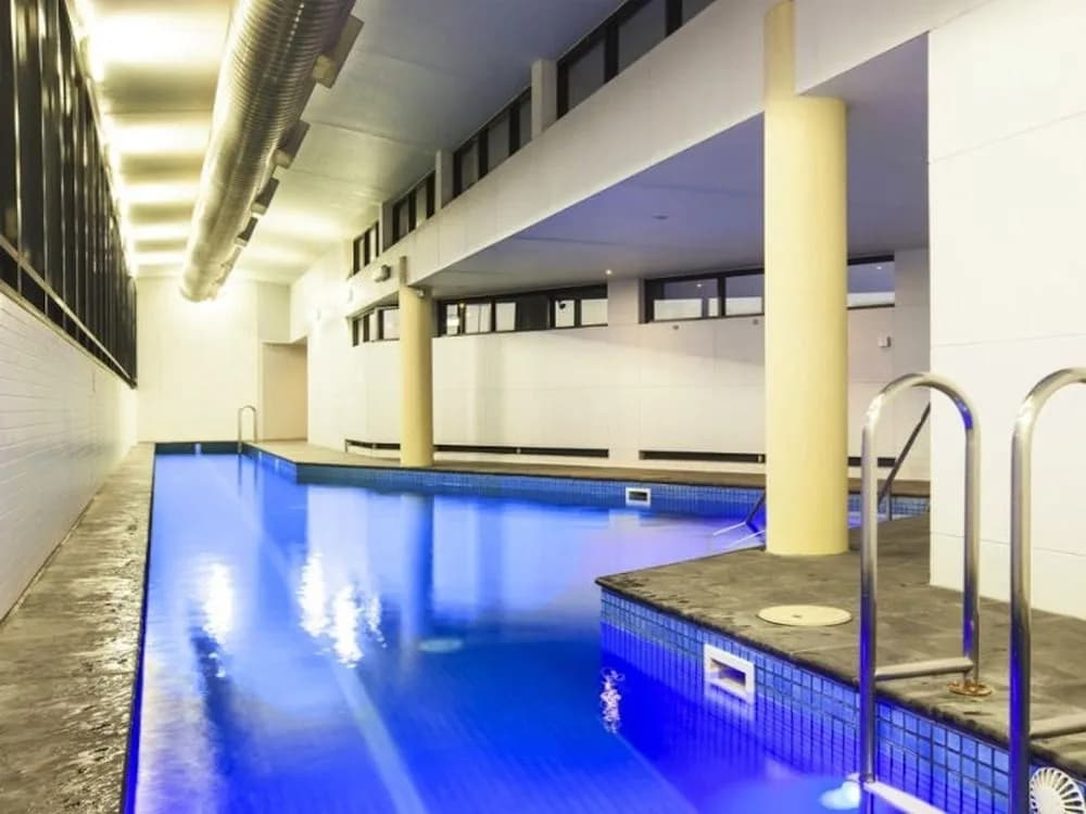 Alpha Apartments Melbourne - photo 12
