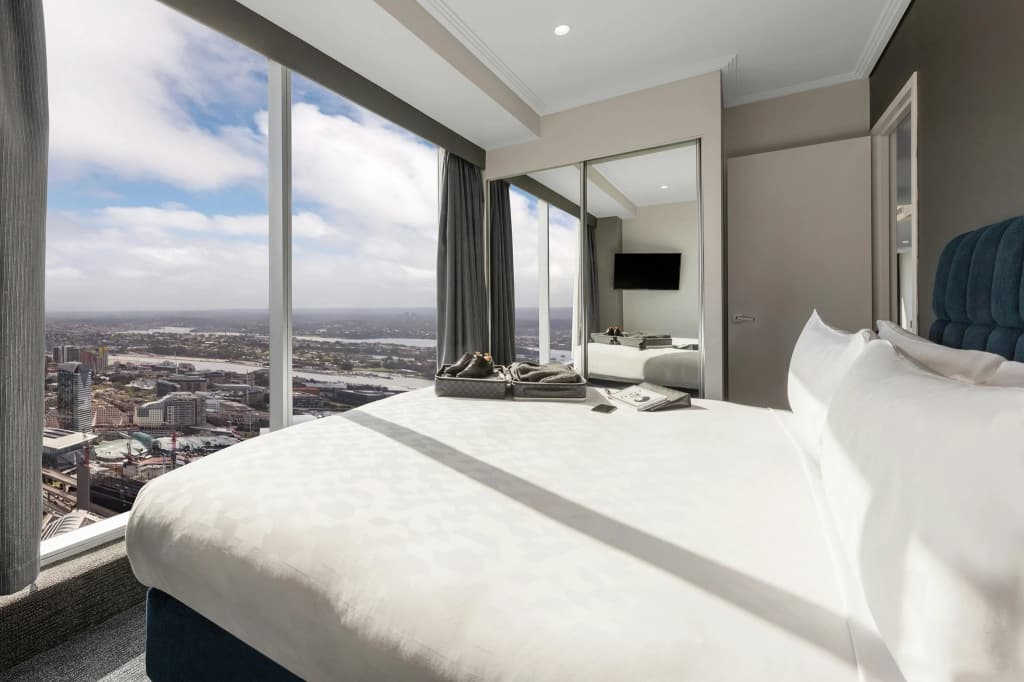 Meriton Suites World Tower - photo 43