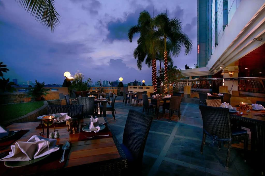 The Media Hotel and Towers - photo 27