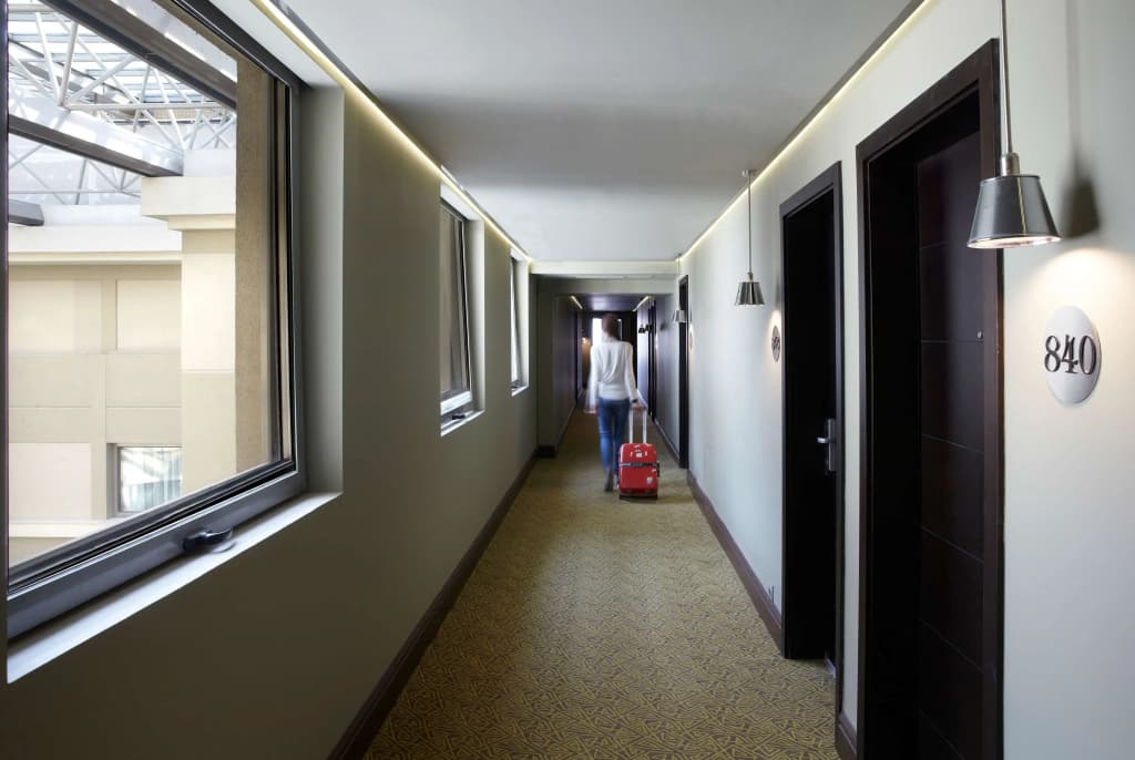 Zeus Wyndham Grand Athens Hotel - photo 13