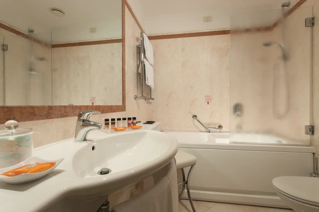 Dei Borgognoni Hotel - photo 8