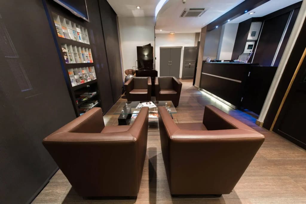 Hotel Victor Masse - photo 13