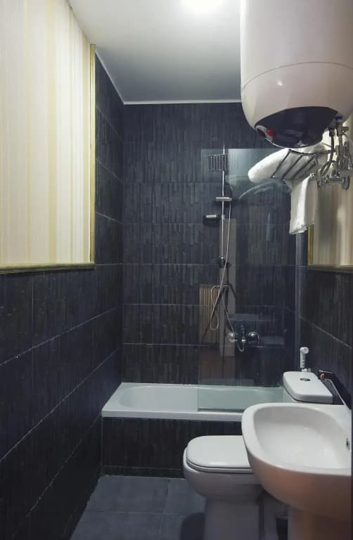 Tahrir Plaza Suites - photo 8