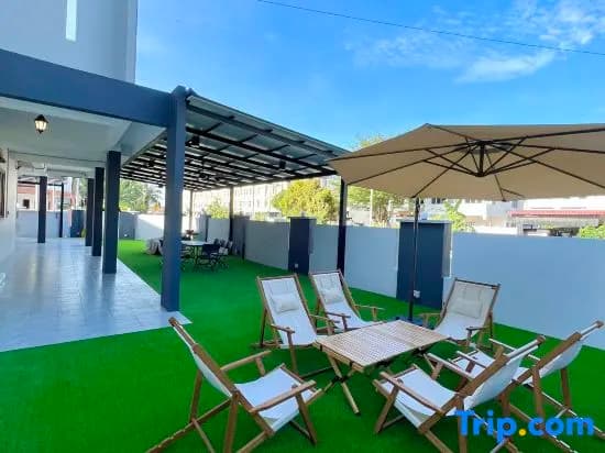 Entire Vacation House In Sitiawan - photo 2