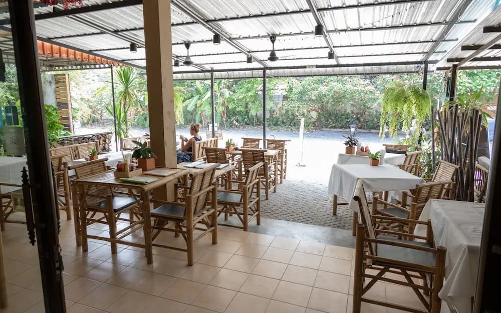 P & T Hostel - photo 19