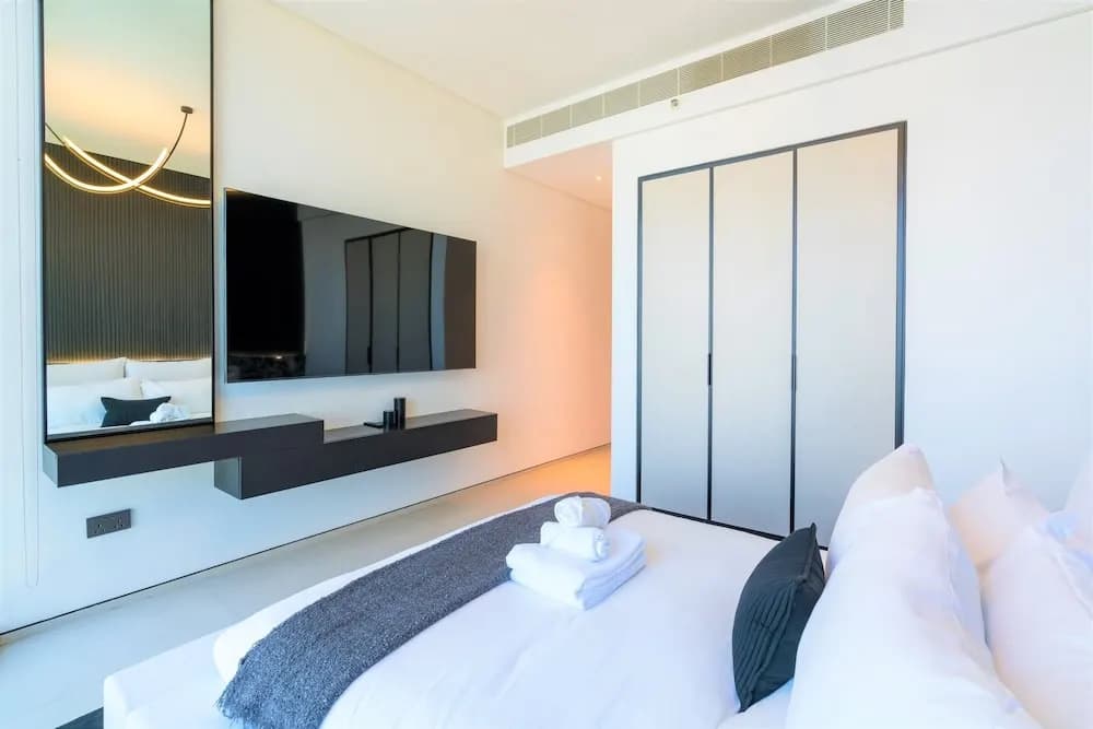 Luxury 3B With Sea View at the Address JBR - photo 3