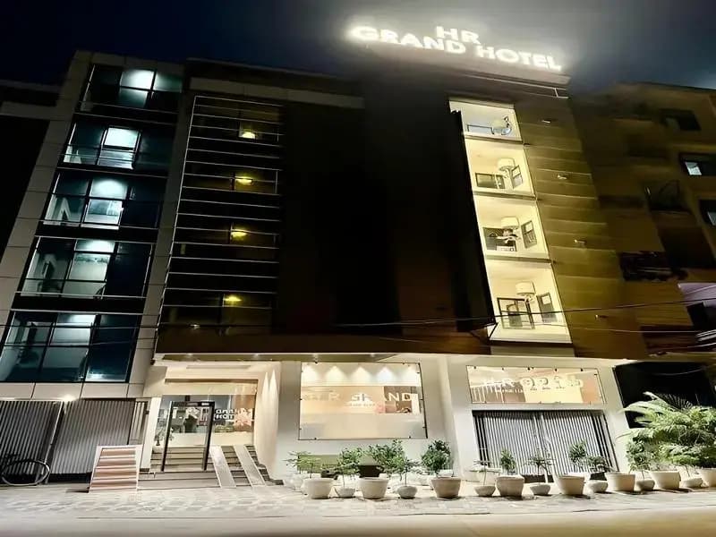 HR Grand Hotel - photo 26