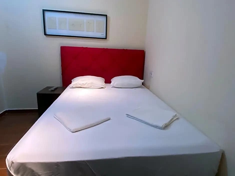 Hostal Granvia 628 - photo 6