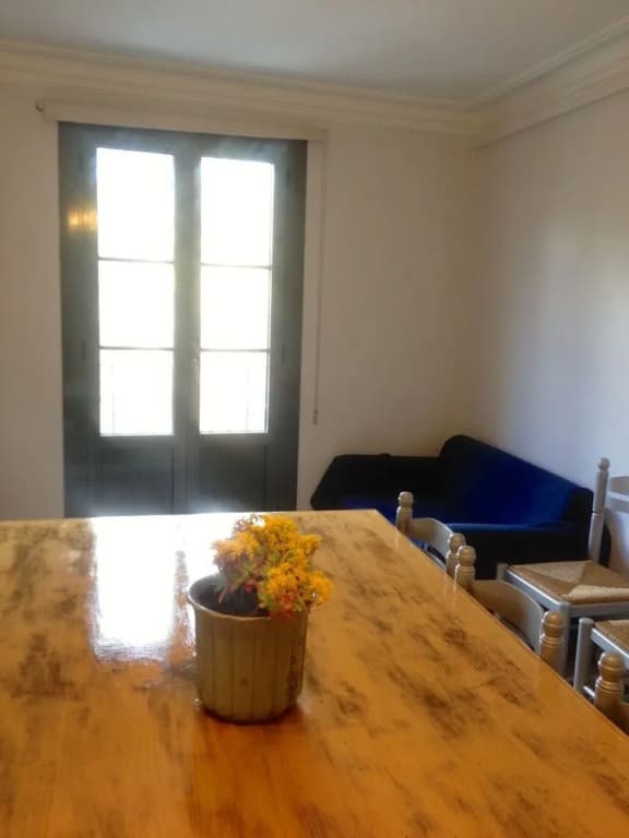 Ramblas Budget Apartments - photo 19