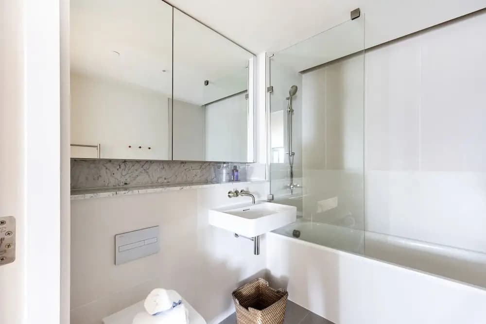 Central 3BR by Edinburgh Castle - photo 9