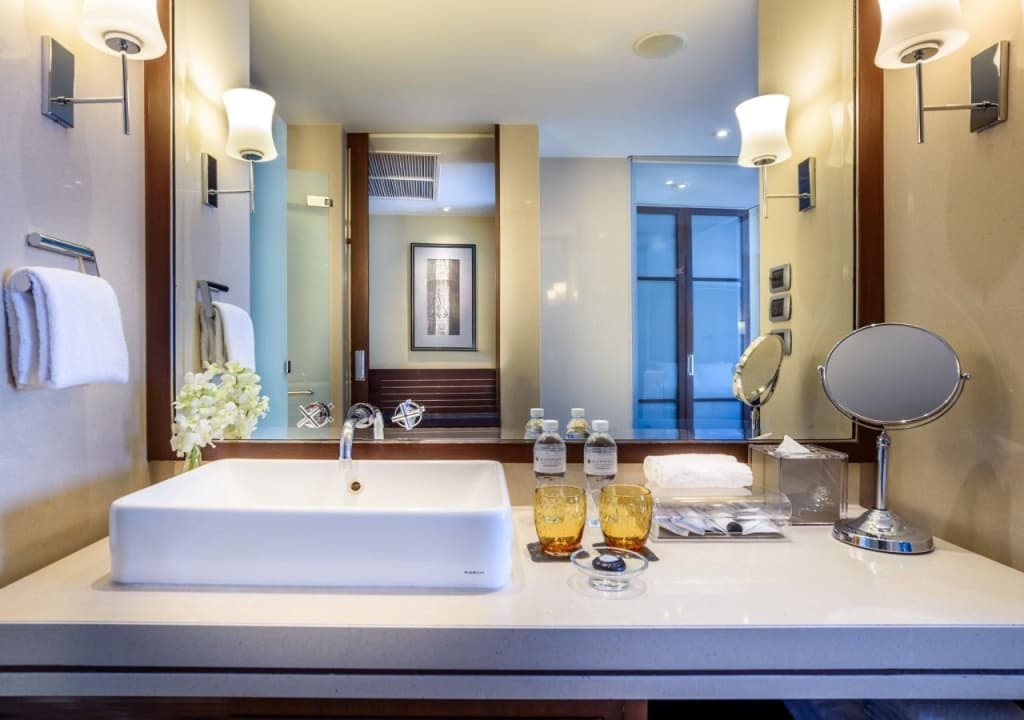 Hilton Bangkok Grande Asoke - photo 10