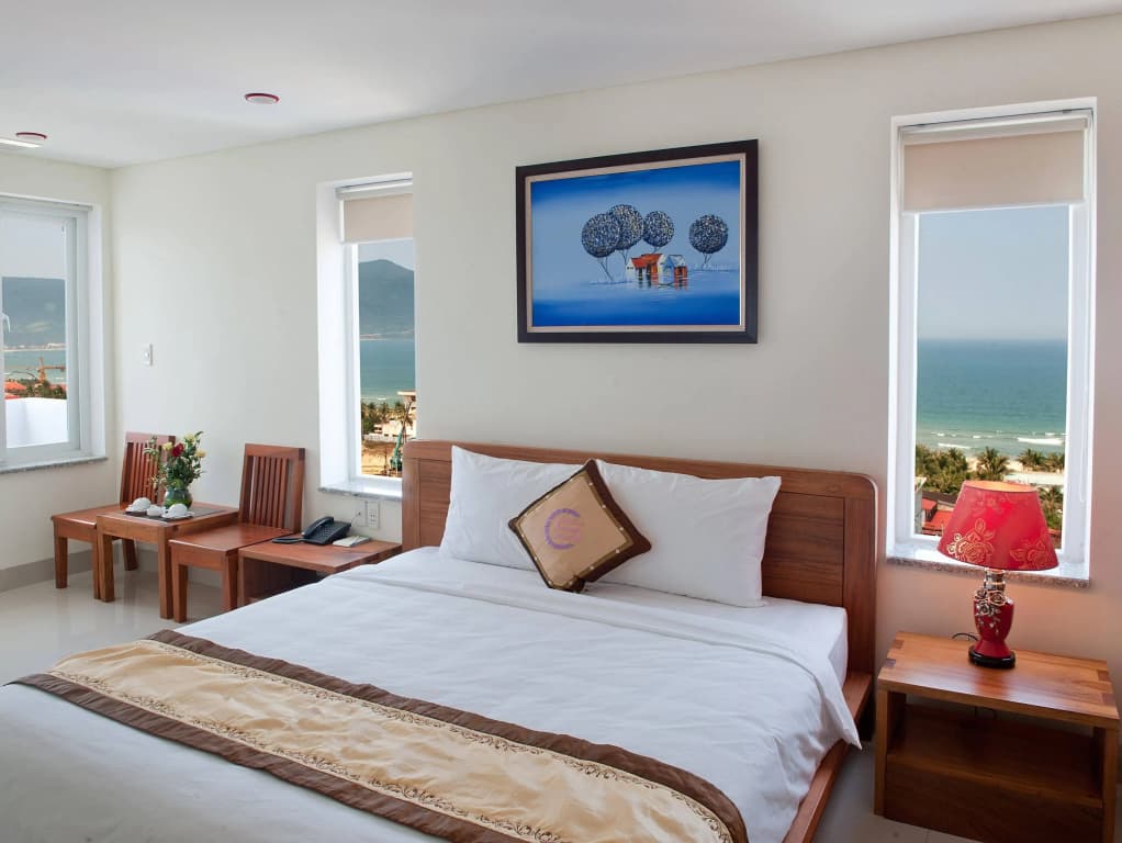 SOCO Hotel - photo 2