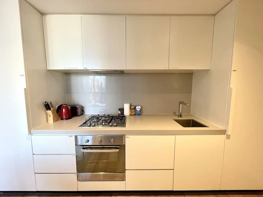 Readyset Apartments at Empire - photo 11