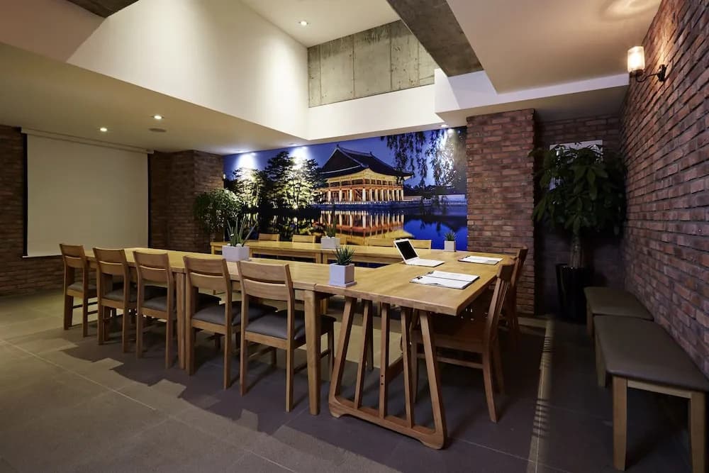 E-HOTEL - photo 25