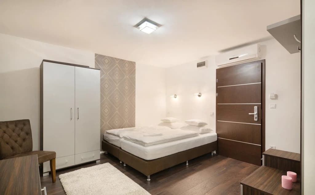 Paulay Downtown Apartments - photo 5