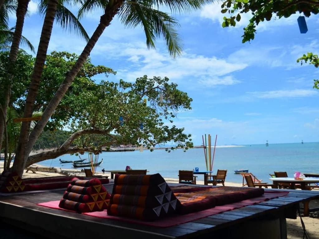 Think & Retro Cafe Lipa Noi Samui - photo 6
