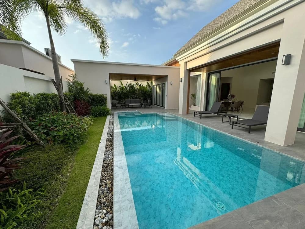 Breeze Villa with maid by Lofty - photo 12